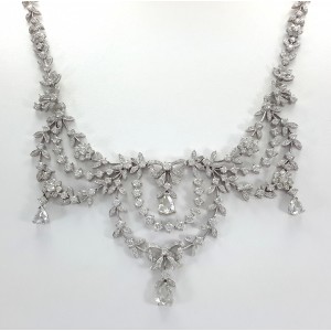 18k White Gold Ladies Necklace N5267